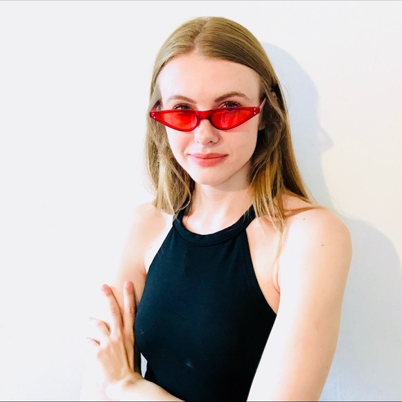 ORNAMENTAL STONE Accessories - BELLA RETRO STYLE RUBY RED SUNGLASSES UV 400